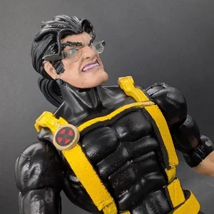 BEAST Custom Marvel Legends by Wings FREE GLOBAL SHIPPING Ultimate X-Men Loose - Picture 1 of 12
