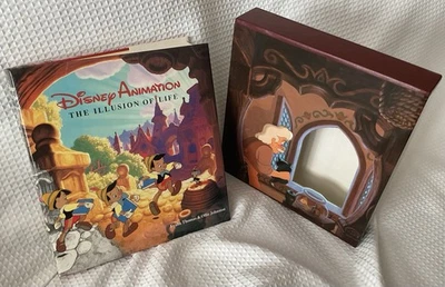 Disney Animation: The Illusion of Life, firmado por autores con 12” de película Foto 1 de 4