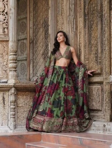 Organza atigrado Indian Look Lehenga Choli con Dupatta verde para mujer/niña - Imagen 1 de 9