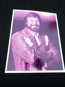Foto firmada autografiada por Glen Campbell de 8x10 - Imagen 1 de 2