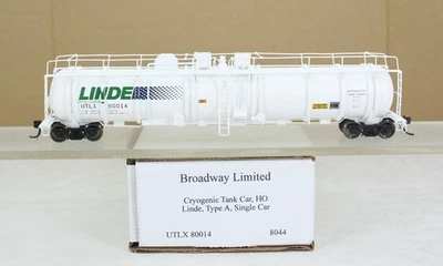 HO Scale Broadway Limited 8044 Cryogenic Tank Car Linde Type A UTLX 80014 - Image 1 of 4