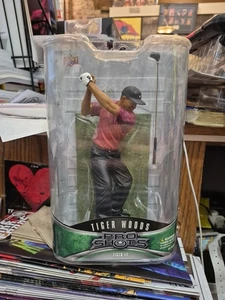 2009 Tiger Woods Upper Deck Pro Shots Tiger III Series 2 Uppe Deck Action Figure - Picture 1 of 2
