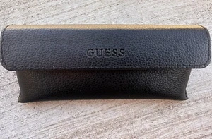 NEW GUESS Black Faux Leather Rigid Soft Case with Black Signature Cleaning Cloth - Picture 1 of 5