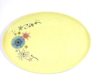 Plato para servir MCM amarillo atómico Sunburst ovalado Taylor Smith Taylor Pebbleford - Imagen 1 de 7