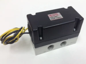 Línea de control - P/N: C345-4AE1 - válvula solenoide - 120/60 - SIN USAR - Imagen 1 de 4