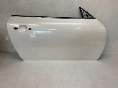 Infiniti Q60 2015 convertible puerta delantera derecha carcasa blanca, lote OEM3334 Foto 1 de 4