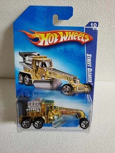 Hot Wheels Street Cleaver Gold/Silver HW City Works 09 116/190 NIP - Picture 1 of 15