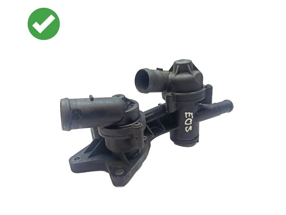 Volkswagen Eos 2010 Termostato / Carcasa Termostática 03C1211 Gasolina UKO15713 Foto 1 de 4