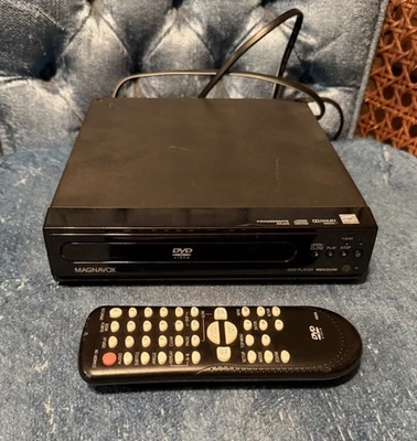 Mini reproductor de DVD Magnavox MDV2100/F7 con control remoto Foto 1 de 3