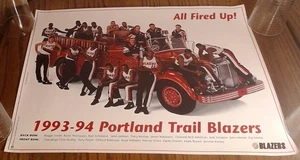 Póster fotográfico vintage del equipo de camiones de bomberos Portland Trail Blazers 1993-94 Drexler RARO - Imagen 1 de 6