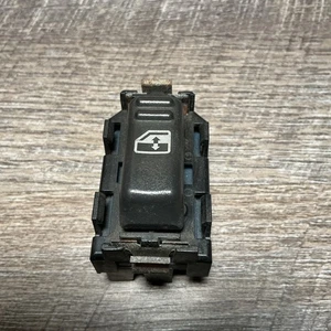 99-02 Genuine GM Rear Window Switch Tahoe Suburban Avalanche Yukon OEM RH or LH - Picture 1 of 6