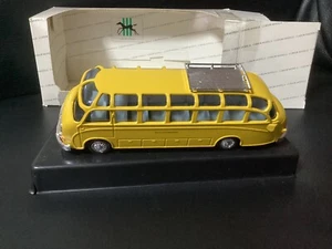 1:60 CURSOR Modell 986 Kässbohrer Setra S8, Deutsche Bundespost, guter ZustandS3 - Picture 1 of 9