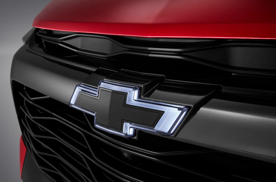 Chevrolet Blazer 2023-2025 pajarita emblema iluminado negro OE NUEVO 85605693 Foto 1 de 1