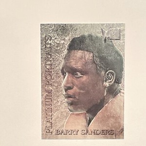 MINT 1996 FLEER METAL PLATINUM PORTRAITS BARRY SANDERS #8 INSERT