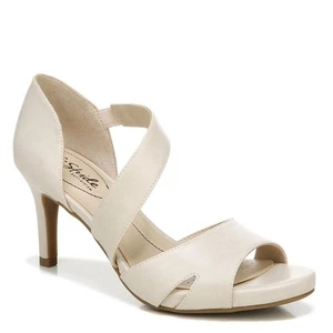 LifeStride Women's Mega Sandal - Picture 1 of 8