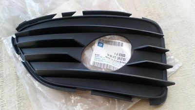 Bisel antiniebla delantero derecho opel vauxhall vectra b y26se y22dtr 9226630 Foto 1 de 2