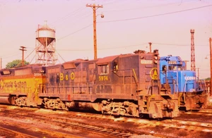 ORIGINAL KODACHROME SLIDE BALTIMORE & OHIO GP-9 #5974 HAGERSTOWN, MD JUNE 1980 - Picture 1 of 1