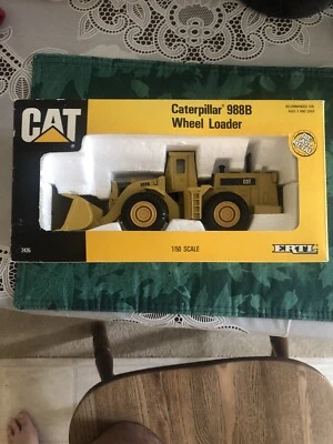 Ertl Caterpillar 988B Wheel Loader 1:50 Scale # 2435 - Image 1 of 3