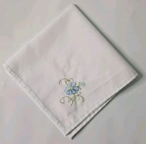 Vintage Baumwolle Sammlerstück bestickt Taschentuch blau & weiß Blumen - Bild 1 von 5