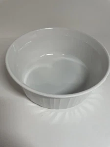 Corning Ware French White F-5-B 1.6 Liter Round Casserole Dish Vintage - Picture 1 of 6