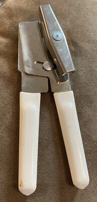 Vintage Swing-A-Way Swing Away Can Opener Bottle Beige Grips Manual 6  1/4” USA - Image 1 of 2