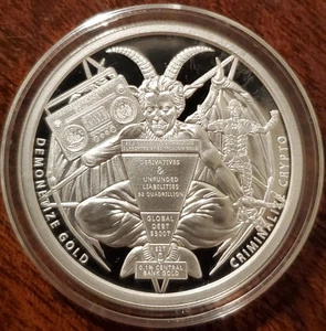 Meme 33 Silver Shield Maphomet Proof Round Guerra Mundial 2023 - Imagen 1 de 3