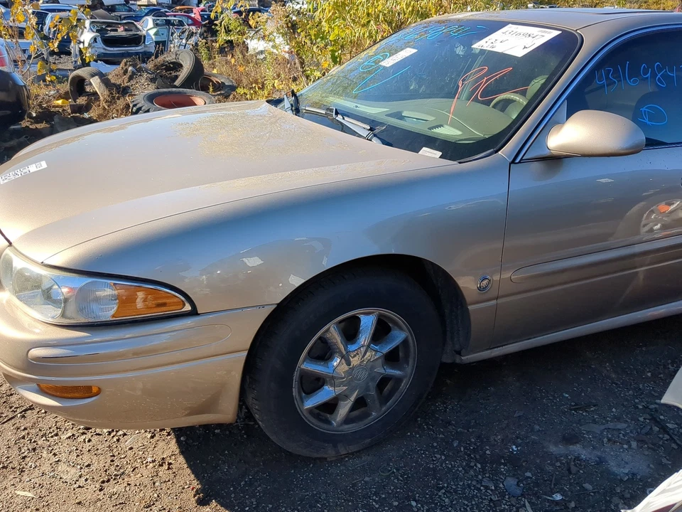 Guardabarros conductor Buick Lesabre 2000-2005 MWCPH Foto 1 de 1