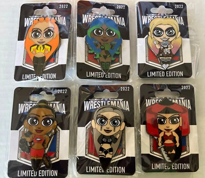 WWE Bliss Belair Banks WRESTLEMANIA 38 SUPERSTORE EDICIÓN LIMITADA PIN Juego de 6 Foto 1 de 2