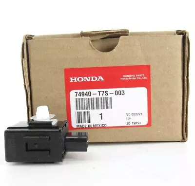 Genuine OEM Honda 74940-T7S-003 Warning Buzzer 2015-2017 Accord - Image 1 of 4