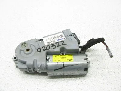 05-11 AUDI C6 A6 QUATTRO FWD A4 S4 RS4 SEDAN SUN ROOF SUNROOF MOTOR OEM 020322 - Image 1 of 4
