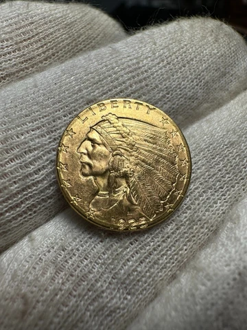1925-D $2.50 Indian Head Gold Quarter Eagle Choice BU Cover