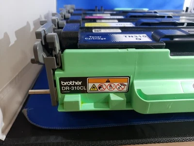  Unidad de tóner GENIUINA Brother DR-310CL genuina con todos los (4) tóneres completos buenos  Foto 1 de 3