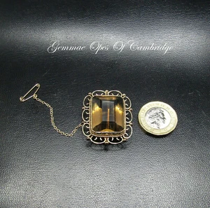 Vintage Scottish 35mm x 30mm 9ct Gold Citrine Brooch & Safety Chain 14.17g 91tcw - Picture 1 of 3
