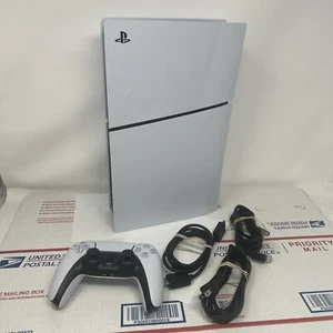Sony PlayStation 5 Digital Edition PS5 1TB White Console Gaming System CFI-2015 - Picture 1 of 12