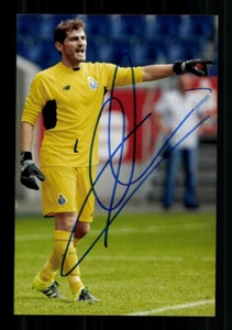 Iker Casillas Campeón del Mundo de España 2010 Original Firmado + A 236035 - Imagen 1 de 2