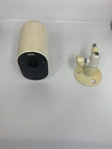 Arlo Essential VMC2030 Spotlight Camera Tested - Used Fast Shipping - Picture 1 of 4