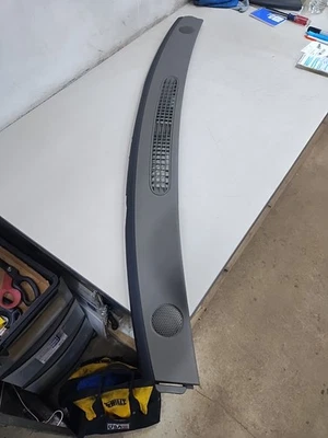 2002-2007 Jeep Liberty Dash Defrost Trim Panel Tweeter Cover Oem - Image 1 of 4