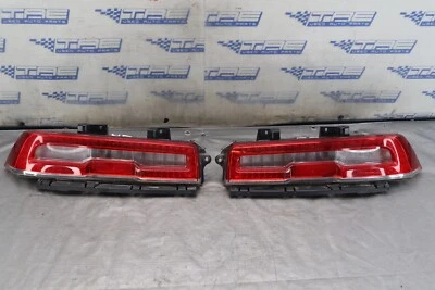 Chevrolet Camaro SS 2014 1LE OEM LED CONDUCTOR N PASAJERO LUCES TRASERAS #1681 Foto 1 de 4