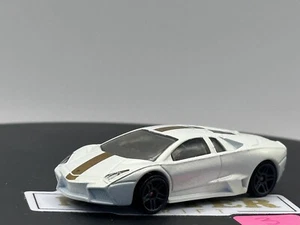 ⭐ HOTWHEELS BLANCO PERLA LAMBORGHINI REVENTON - HECHO EN TAILANDIA - Imagen 1 de 10