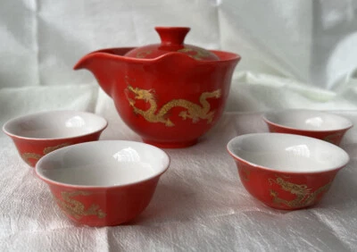 Juego de té GAl Wan Tea Kungfu Kung Fu 1 tetera con tapa y 4 tazas dragón dorado rojo Foto 1 de 4
