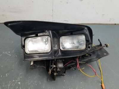 2000 庞蒂亚克 Trans Am WS6 左驱动头灯 #9837 V10 — 第 1/4 张图片