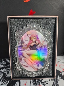 Tarjeta de diamante Mitsuri Kanroji asesino de demonios metal grueso pesado plata oro acento - Imagen 1 de 4