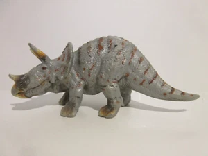 14504 Schleich Dinosaur: Triceratops  ref: 1D1766 - Picture 1 of 7