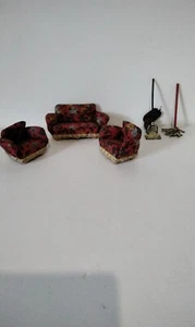 Vintage Lundby Dolls House Sofa & 2 Armchairs & Vacume Cleaner & Mop - Picture 1 of 4