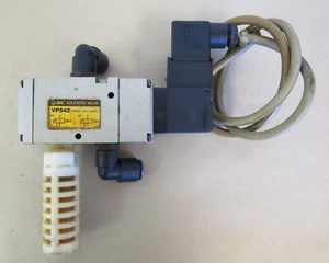 SMC SOLENOID VALVE VP542, FROM MATSUURA RA-1G VMC - Picture 1 of 6
