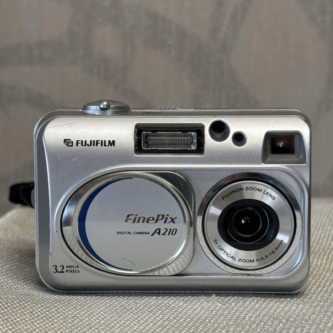 Fujifilm FinePix A210 Digital Cameras for Sale - Shop New & Used