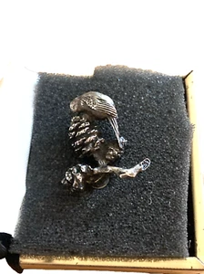 Vintage Sid Bell Sterling Silver Tie Tack/Lapel Pin Chicadee on Pine Cone 1980s - Picture 1 of 10