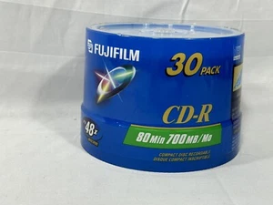 Fujifilm 1x up to 48x Write Speed CD-R Recordable 30 Pack 80 Min. 700 MB/Mo - Picture 1 of 8