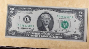 1976 UNC $2 Federal Reserve Note First Day Of Issue - Picture 1 of 5