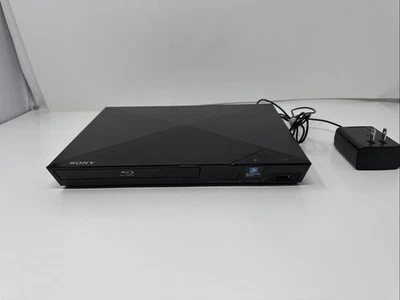 Sony BDP-S3200 Blu-ray DVD Player Wireless LAN With Power Supply (Needs Remote) - Image 1 of 4